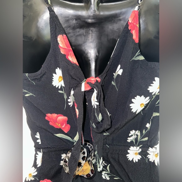 NWOT Ruffle Flora Cami Romper - Picture 7 of 14